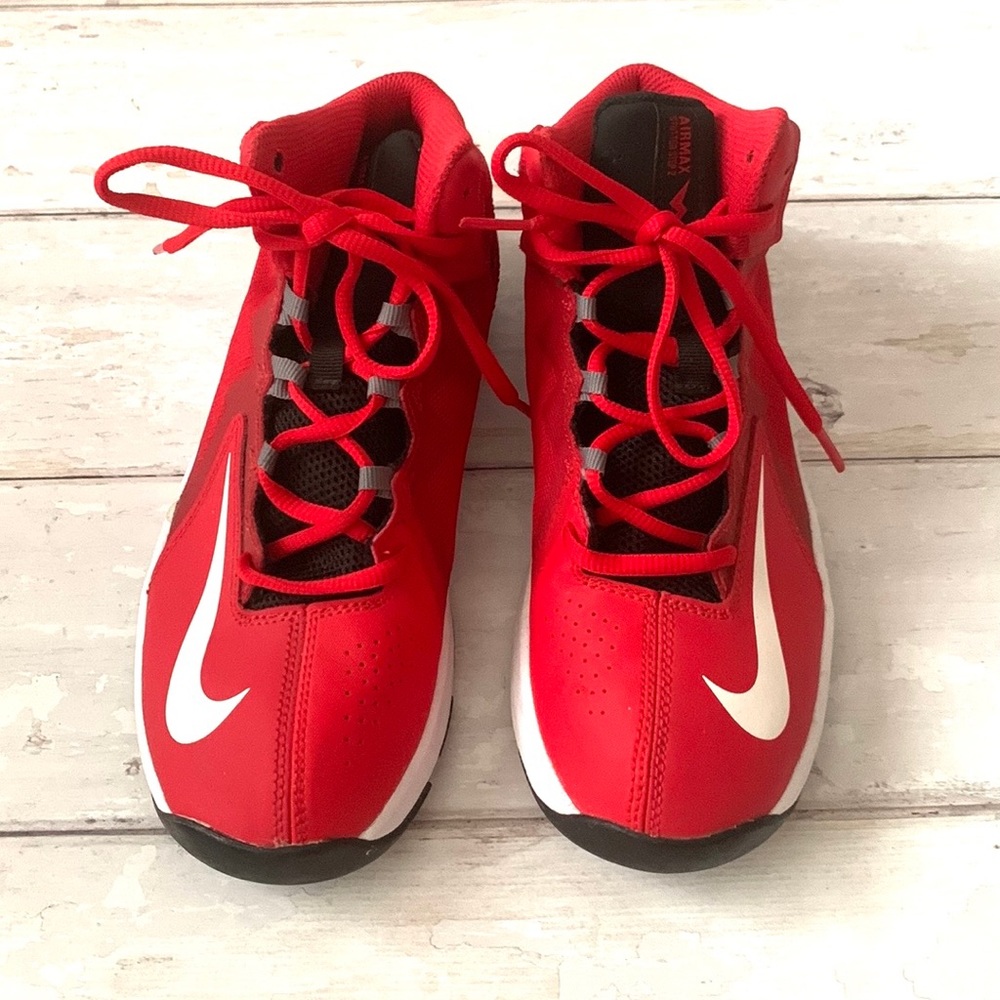 Nike Boys 4.5 Airmax Stutter Step 2 Basketball Sneakers Athletic Shoes Red NEW